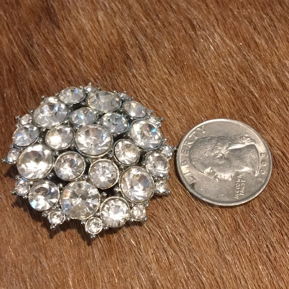 Monet Rhinestone Brooch - Picture 4 of 4